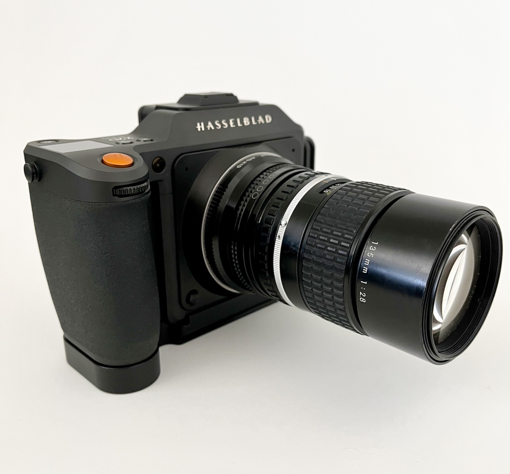 Nikon series E 135mm f2.8 on Hasselblad X2D